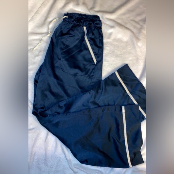 Abercrombie & Fitch Other - Abercrombie satin pajamas